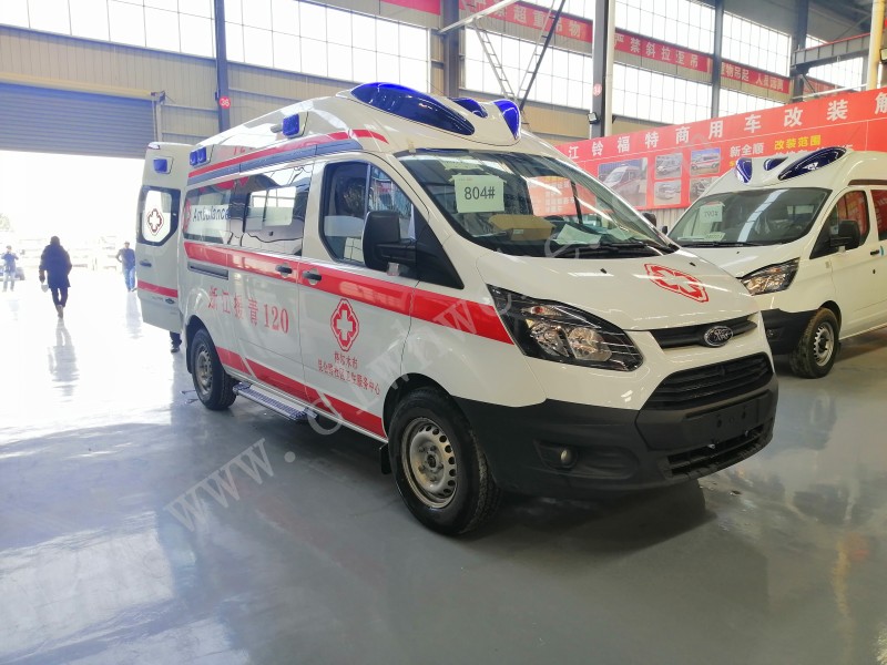 福特V362泰格頂監(jiān)護(hù)型救護(hù)車